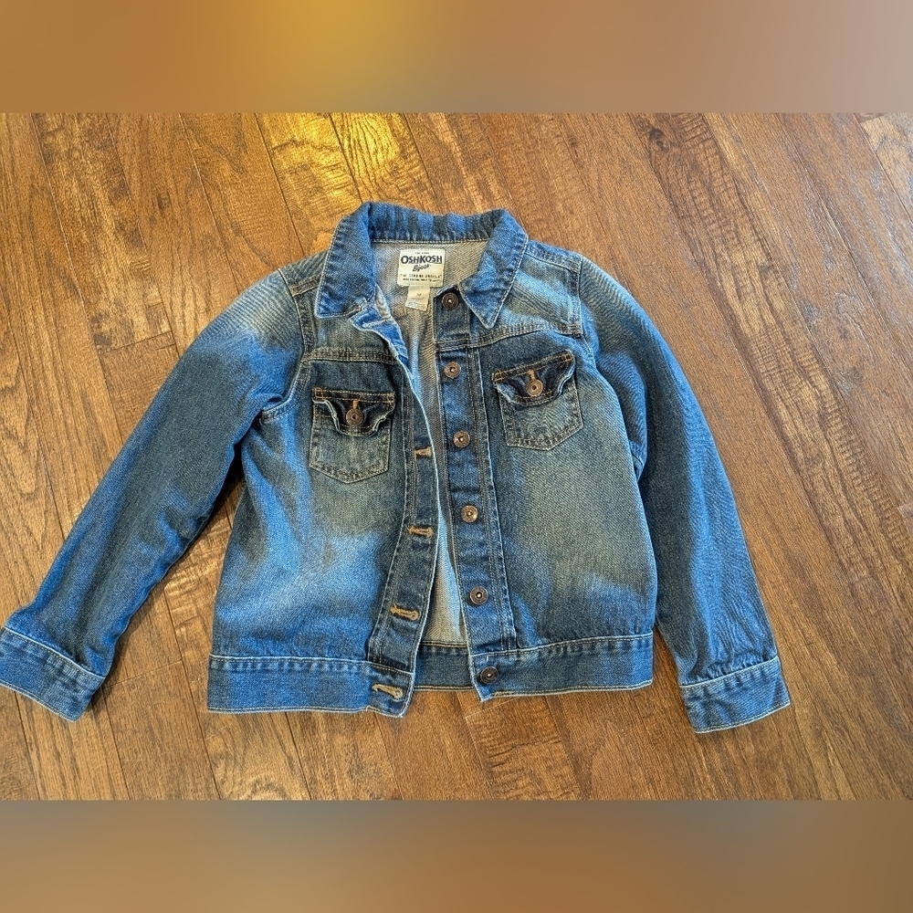 OshKosh B'gosh Medium Stone Wash Blue Denim Jean Jacket Pockets Girls Size 10